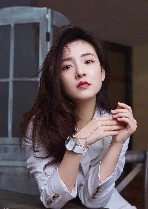 lc是哪个明星,闪耀舞台的璀璨明星